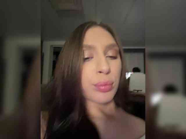 PARTYNEXTNEXT webcam