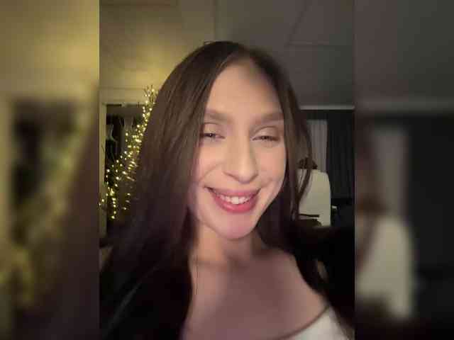 PARTYNEXTNEXT webcam