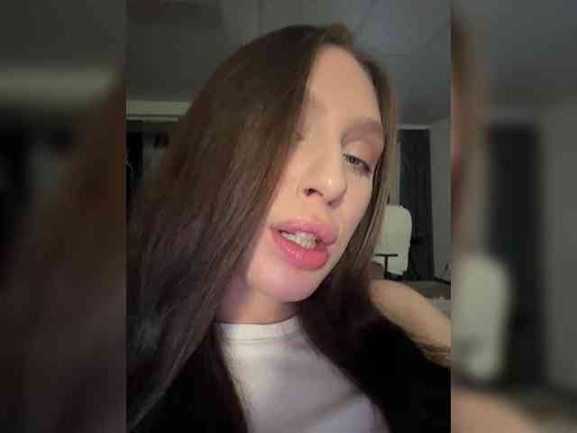 PARTYNEXTNEXT webcam