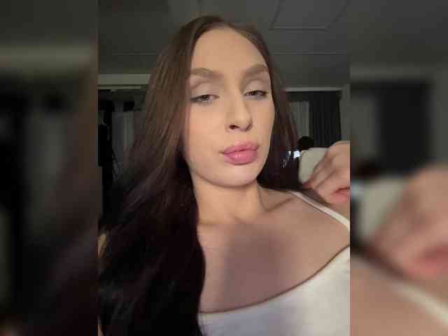 PARTYNEXTNEXT webcam