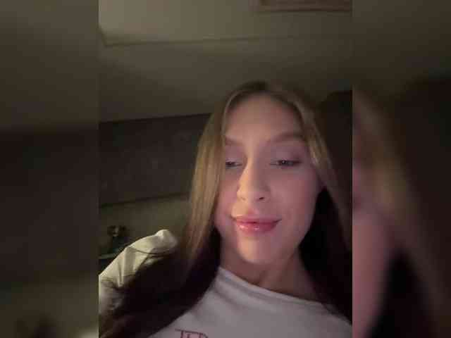 free webcam chat PARTYNEXTNEXT