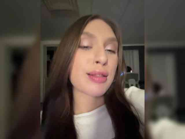 PARTYNEXTNEXT webcam