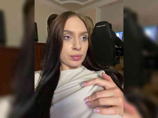 PARTYNEXTNEXT webcam