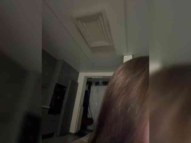 PARTYNEXTNEXT webcam