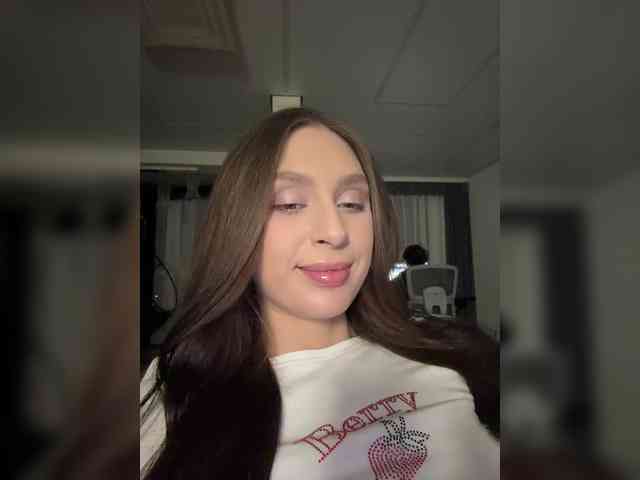 PARTYNEXTNEXT webcam