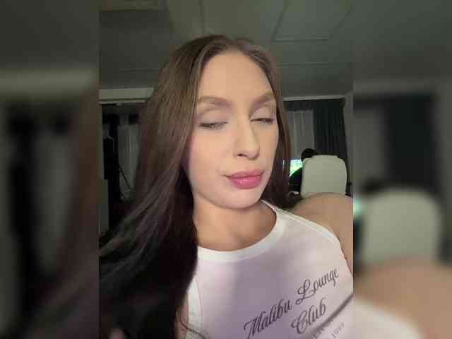 PARTYNEXTNEXT webcam