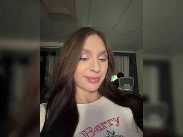 PARTYNEXTNEXT webcam