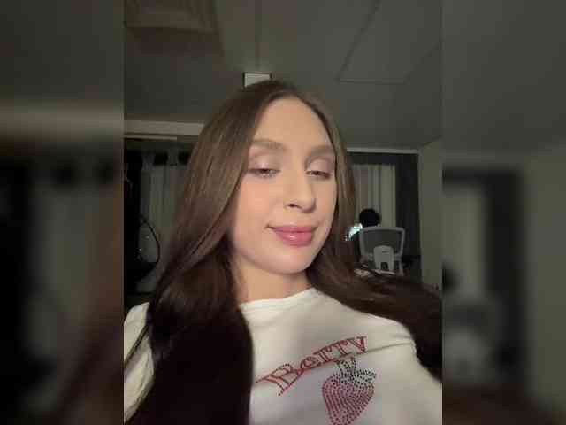 PARTYNEXTNEXT webcam