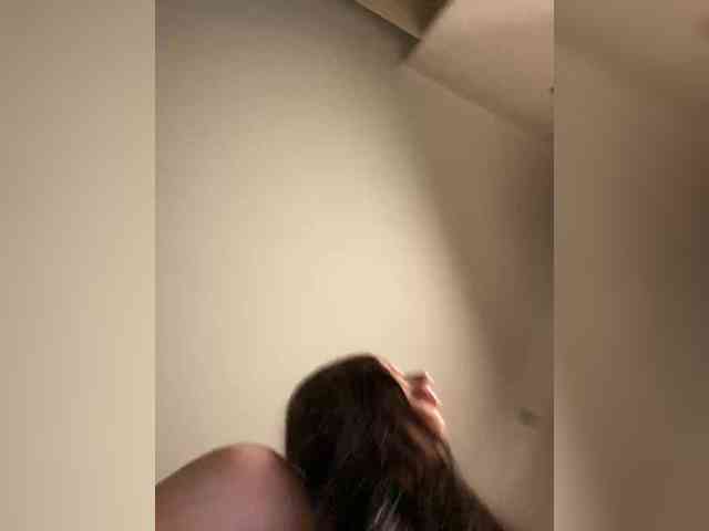PARTYNEXTNEXT webcam