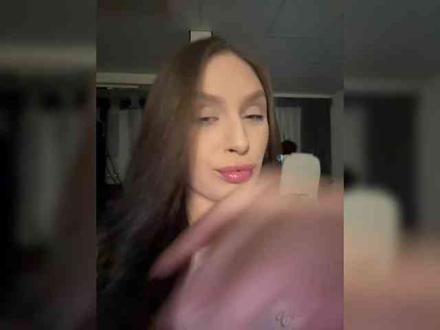 PARTYNEXTNEXT webcam