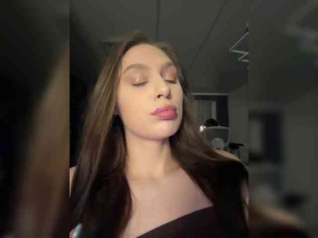 PARTYNEXTNEXT webcam