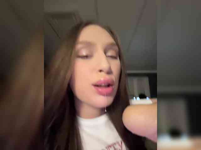 PARTYNEXTNEXT webcam