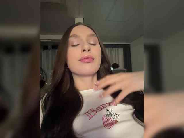 PARTYNEXTNEXT webcam