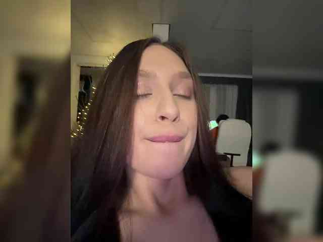 PARTYNEXTNEXT webcam