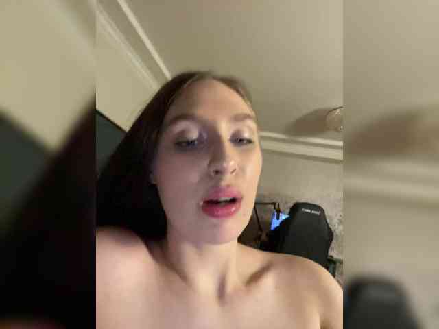 PARTYNEXTNEXT webcam