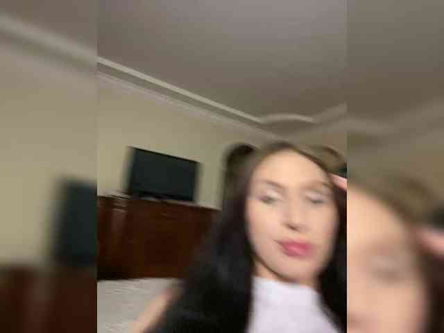 PARTYNEXTNEXT webcam
