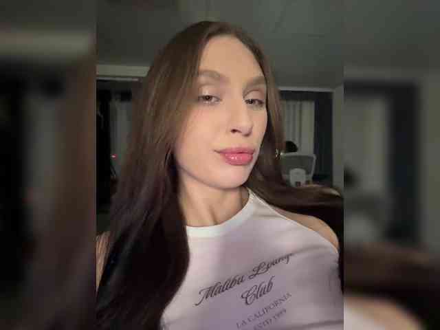 PARTYNEXTNEXT webcam