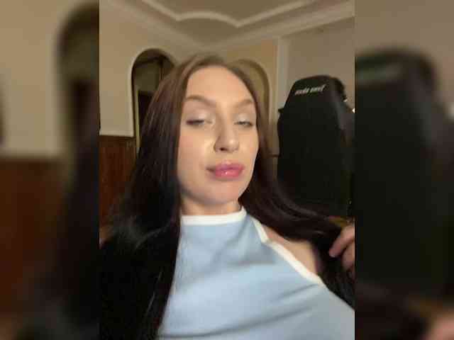 PARTYNEXTNEXT webcam
