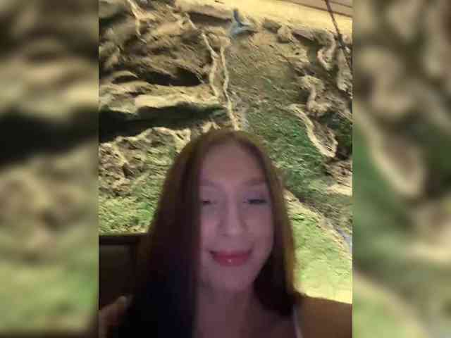 PARTYNEXTNEXT webcam