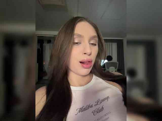 PARTYNEXTNEXT webcam