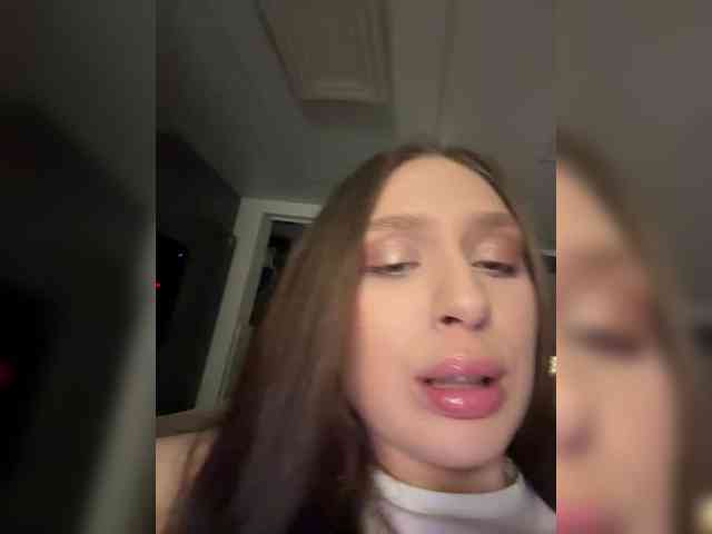 PARTYNEXTNEXT webcam