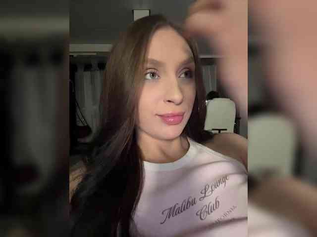 PARTYNEXTNEXT webcam