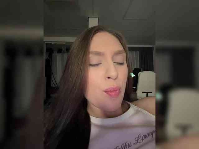 PARTYNEXTNEXT webcam