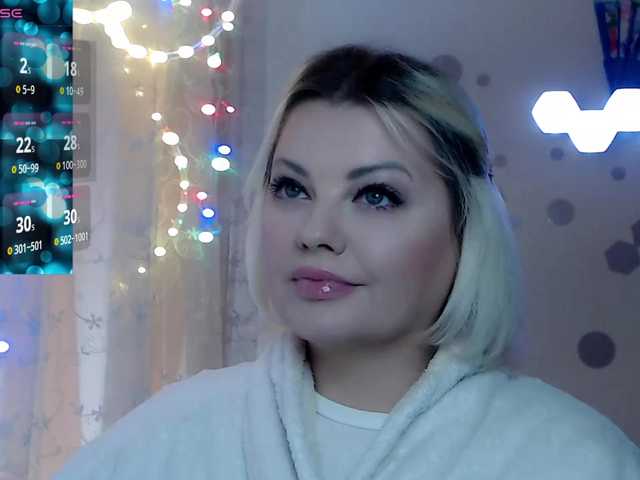 JewellFairy's BongaCams show and profile