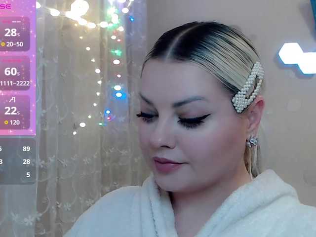 JewellFairy's BongaCams show and profile