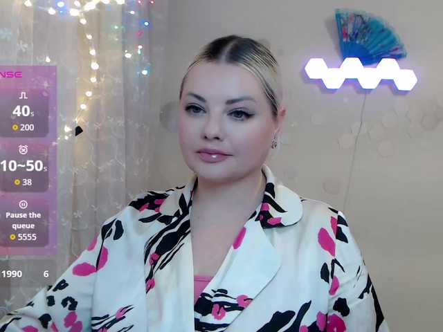 JewellFairy's BongaCams show and profile
