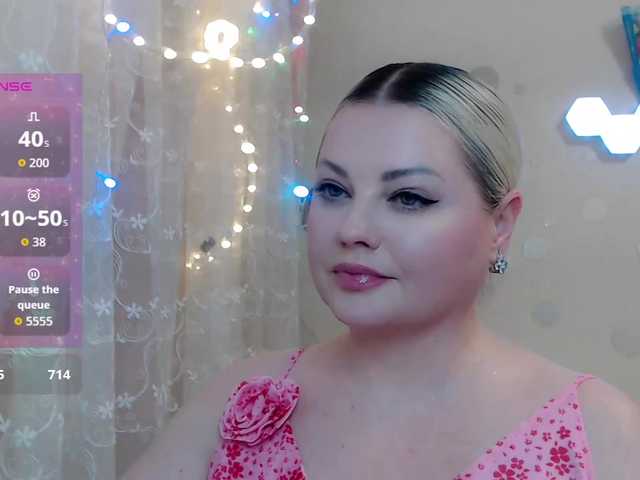 JewellFairy's BongaCams show and profile