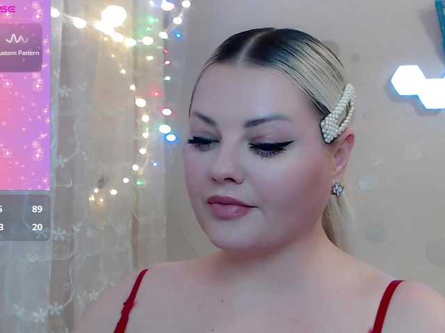 JewellFairy's BongaCams show and profile