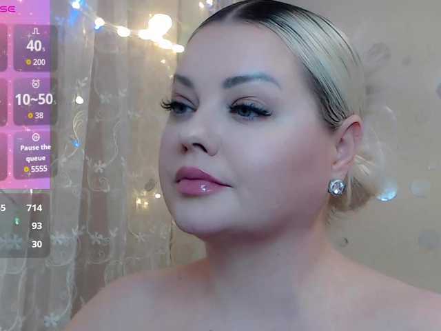 JewellFairy's BongaCams show and profile