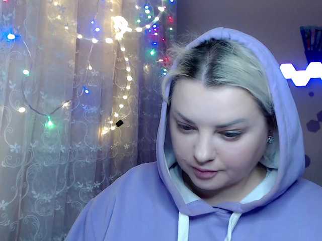 JewellFairy's BongaCams show and profile