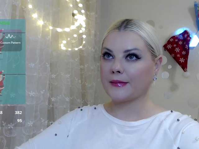JewellFairy's BongaCams show and profile