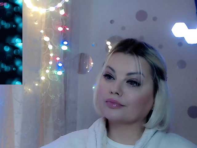 JewellFairy's BongaCams show and profile