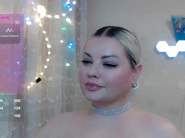 JewellFairy's BongaCams show and profile