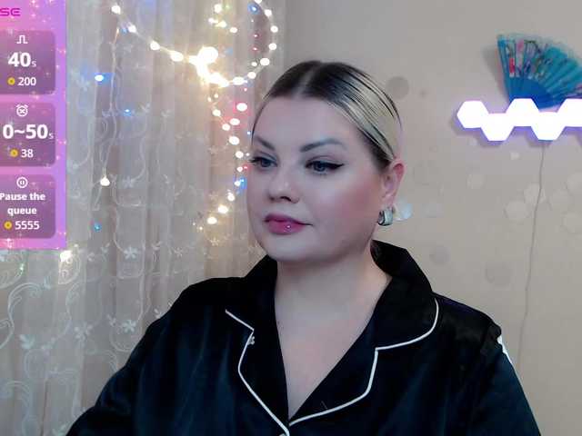 JewellFairy's BongaCams show and profile