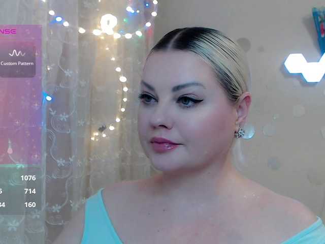 JewellFairy's BongaCams show and profile