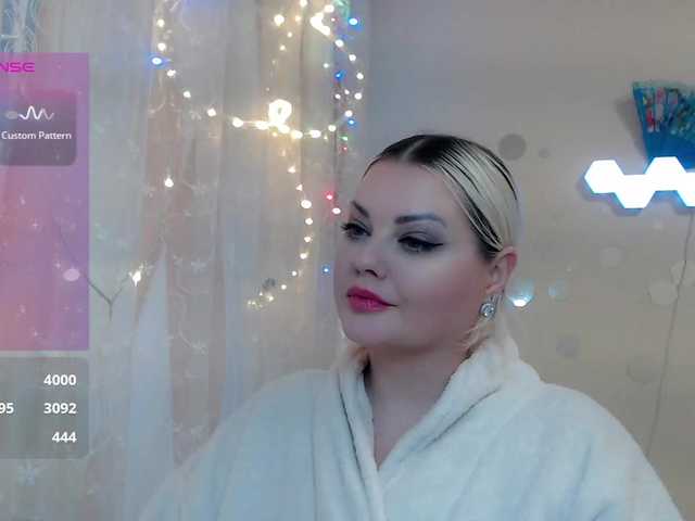 JewellFairy's BongaCams show and profile