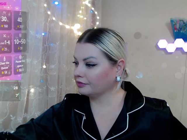 JewellFairy's BongaCams show and profile