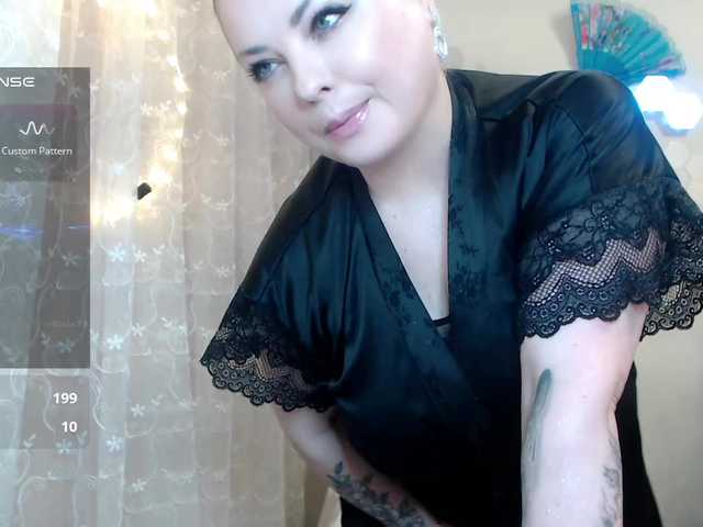 JewellFairy's BongaCams show and profile