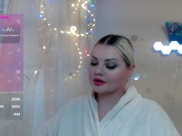 JewellFairy's BongaCams show and profile