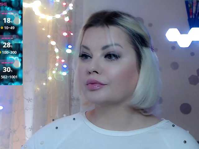 JewellFairy's BongaCams show and profile