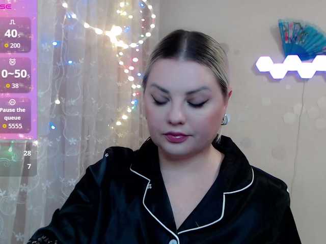 JewellFairy's BongaCams show and profile