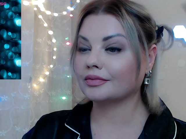 JewellFairy's BongaCams show and profile