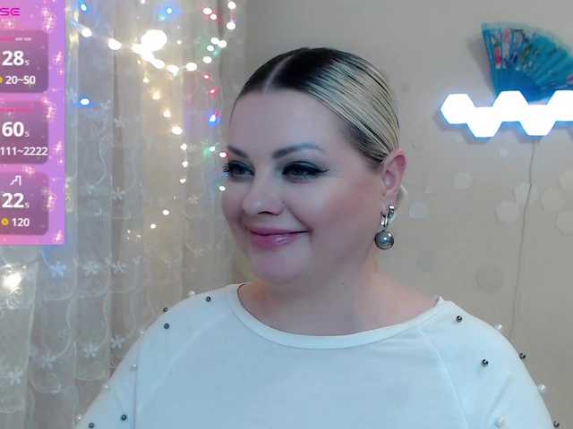 JewellFairy's BongaCams show and profile