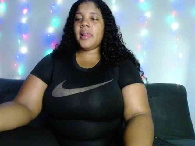 Lilyth-brown webcam
