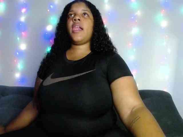 Lilyth-brown webcam