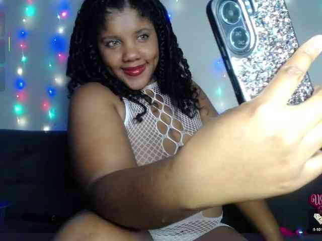 Lilyth-brown webcam
